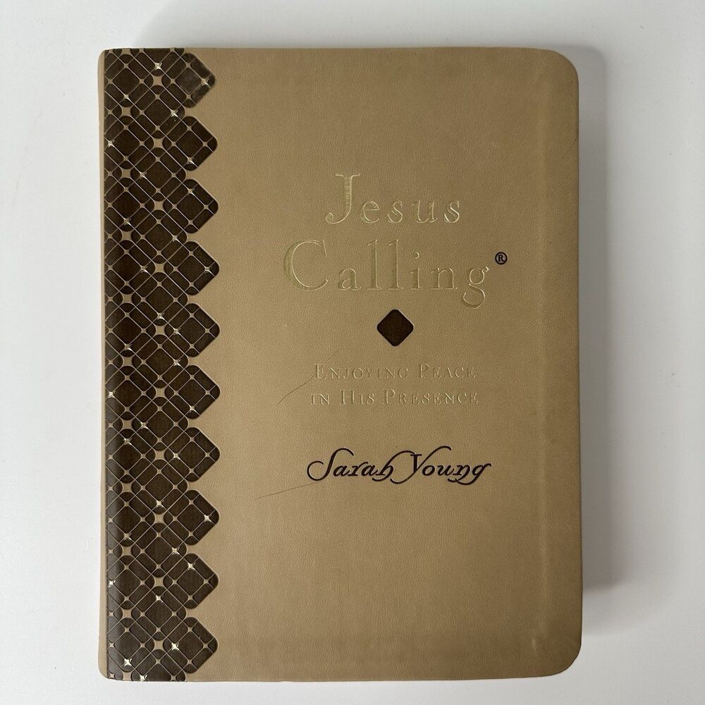 Jesus Calling 365 Day Devotional Sarah Young Faux Leather Easy To Read‎ Print